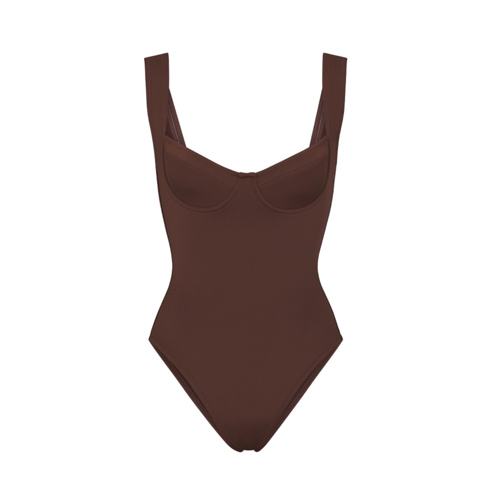 Skims Shaping Swim Underwire One-Piece. Cocoa. Size L.